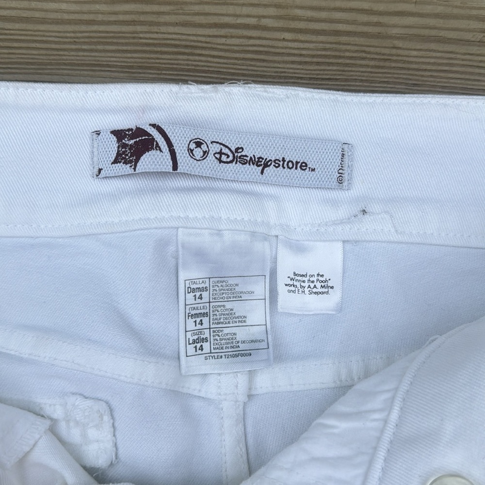 ๐ Disney Store Womens Capris Gaugo Wide Leg Pants Womens Size 14 Winnie Pooh ๐ - Picture 3 of 4
